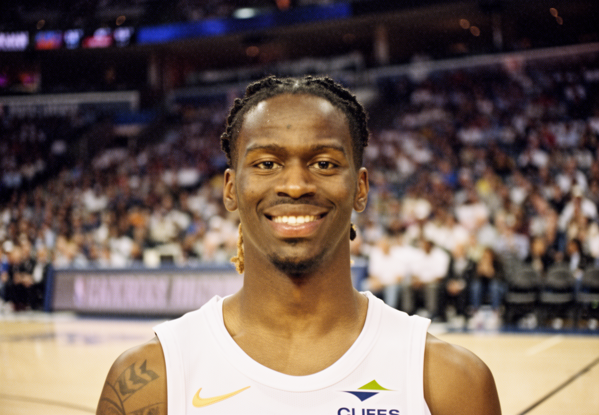 乐鱼体育，一站式娱乐首选！ - 乐鱼体育 - 深度解析 NBA 合同中的「完全相互选项」：保障性与战略弹性的平衡术